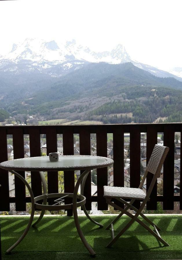 Ubaye Liberty Appartement Barcelonnette Buitenkant foto